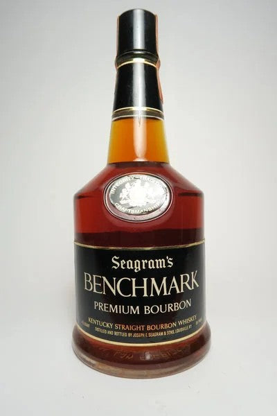 Seagram’sBenchmark6YOKentuckyStraightBourbonWhiskey–1970s(43%