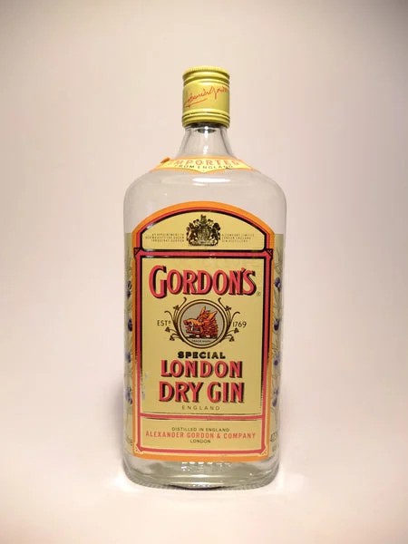 Gordon’sSpecialLondonDryGin–1990s(47.3%,100cl)